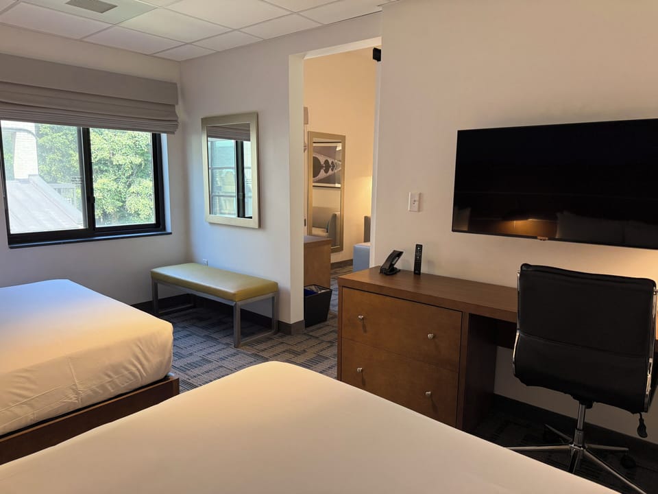 Deluxe Double Room | Premium bedding, desk, laptop workspace, iron/ironing board