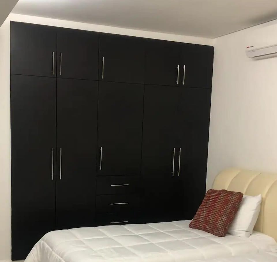 Comfort Condo | 1 bedroom, free WiFi, bed sheets