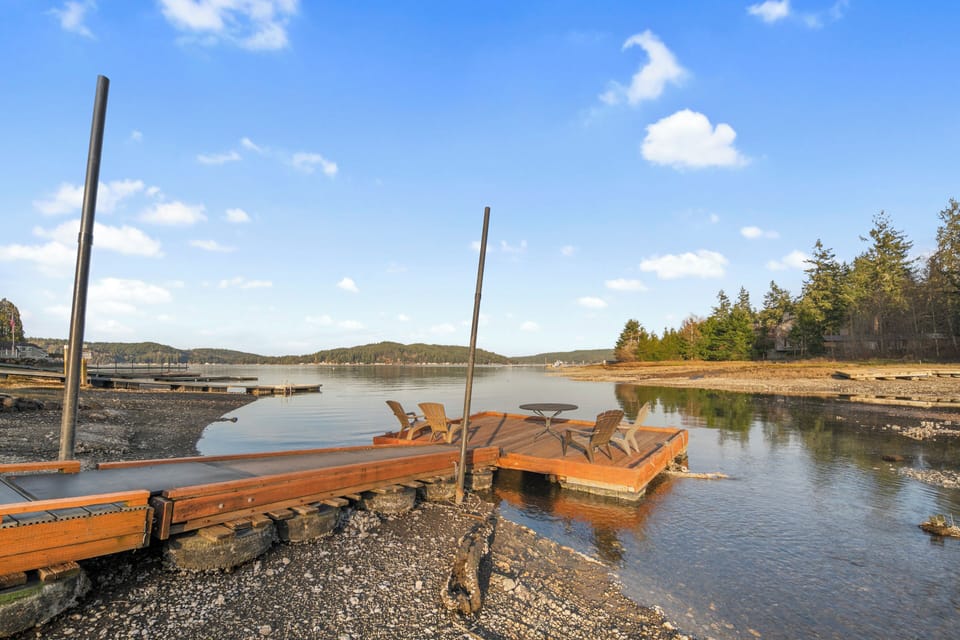 Dock (1)