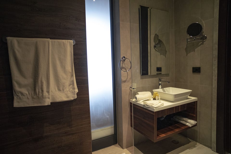Comfort Double Room | Bathroom