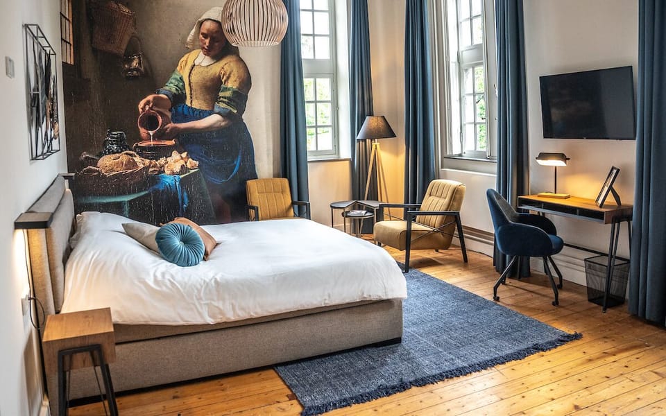 Deluxe Double Room | Individually decorated, desk, laptop workspace, blackout drapes