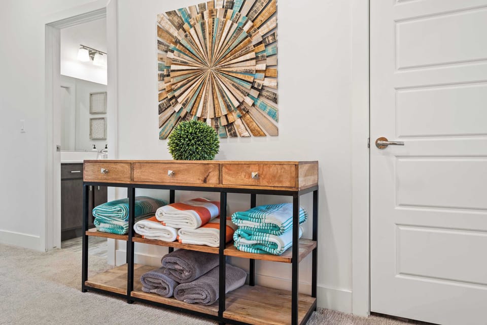 Townhome, Multiple Beds, Patio, Mountain View (Tranquility at The Lofts) | Interior