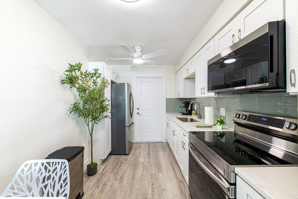 Walk in Kitchen 