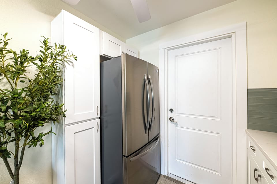 Ice Maker in Fridge 