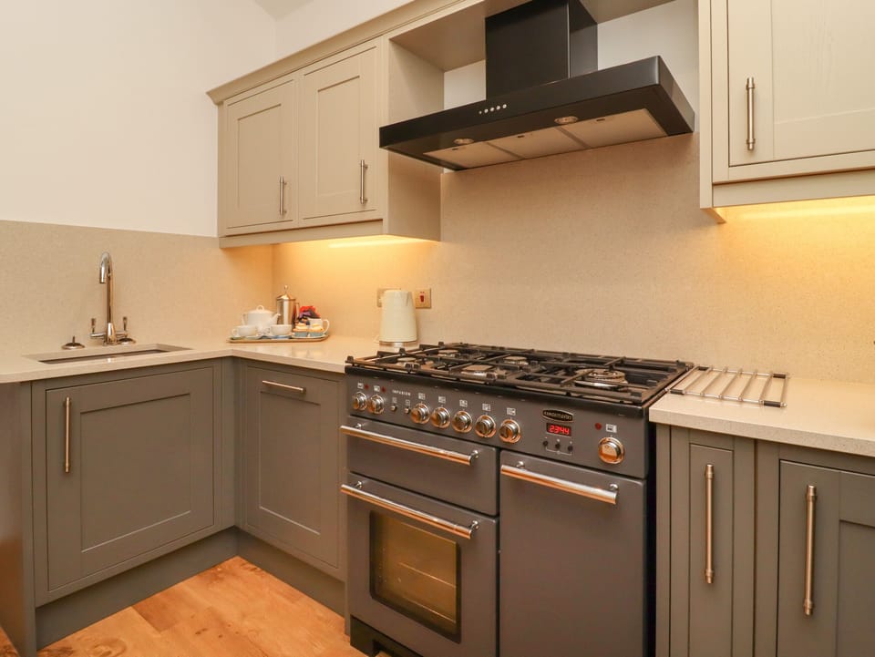 Fridge, dishwasher, electric kettle, toaster