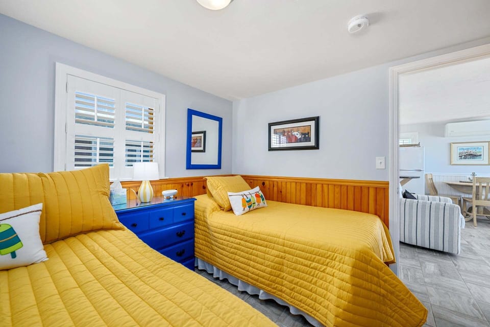 Bedroom Two - Double, Twin - Main Floor.