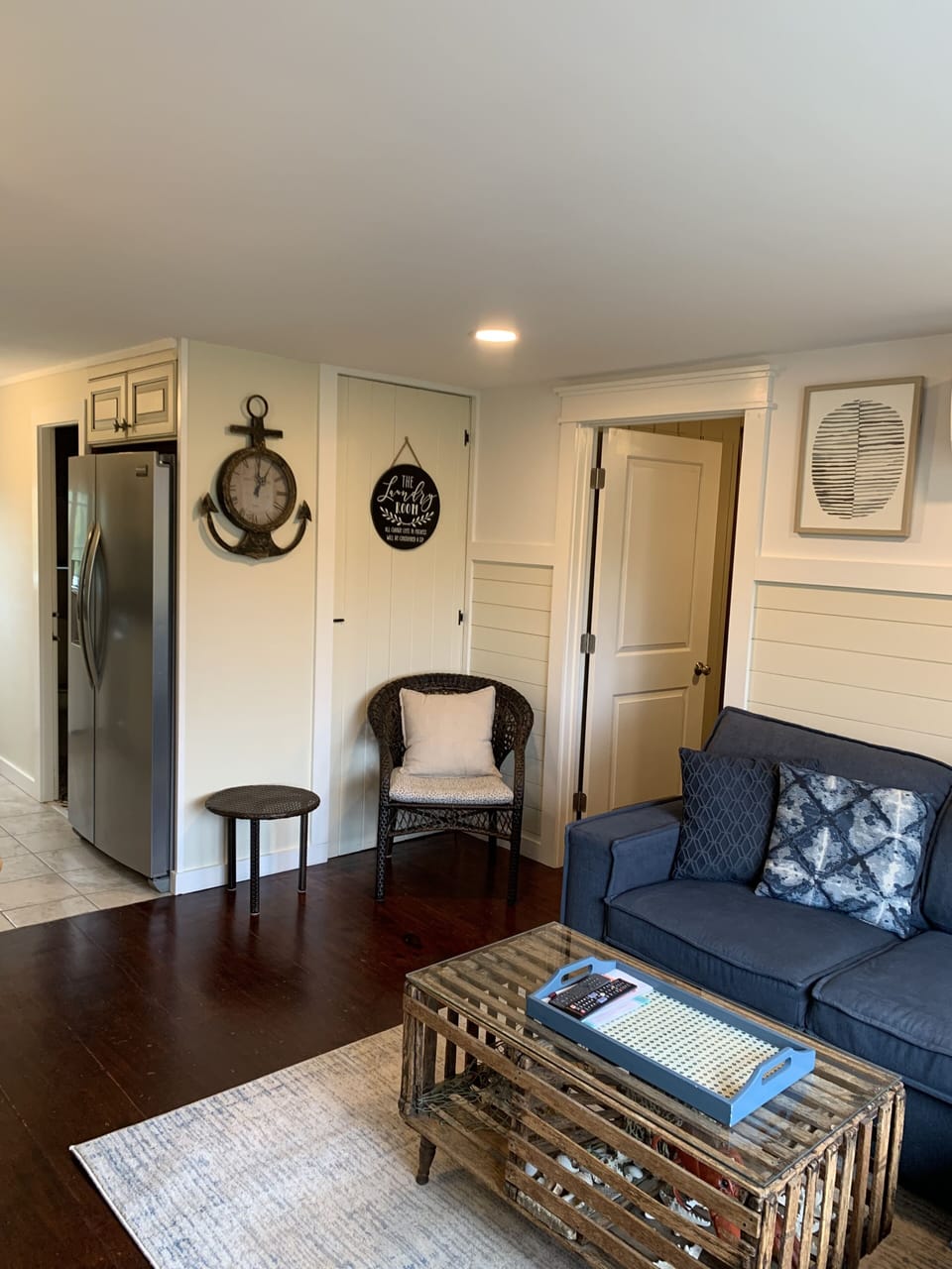 Living room - 300 Phillips Road