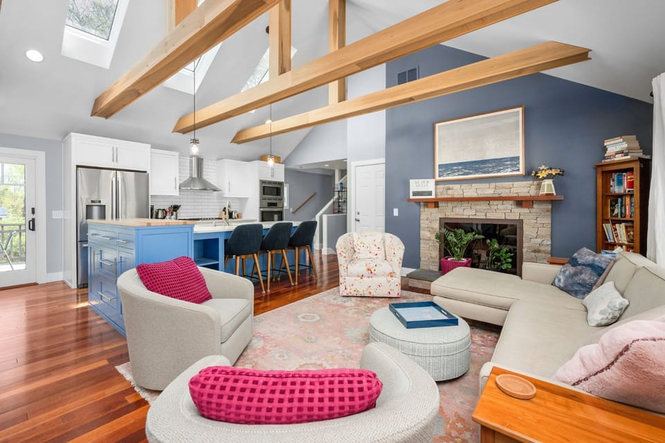 Open concept living room and kitchen