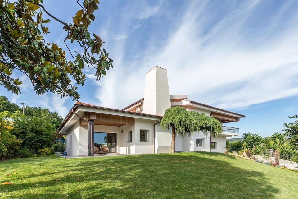 House | Exterior