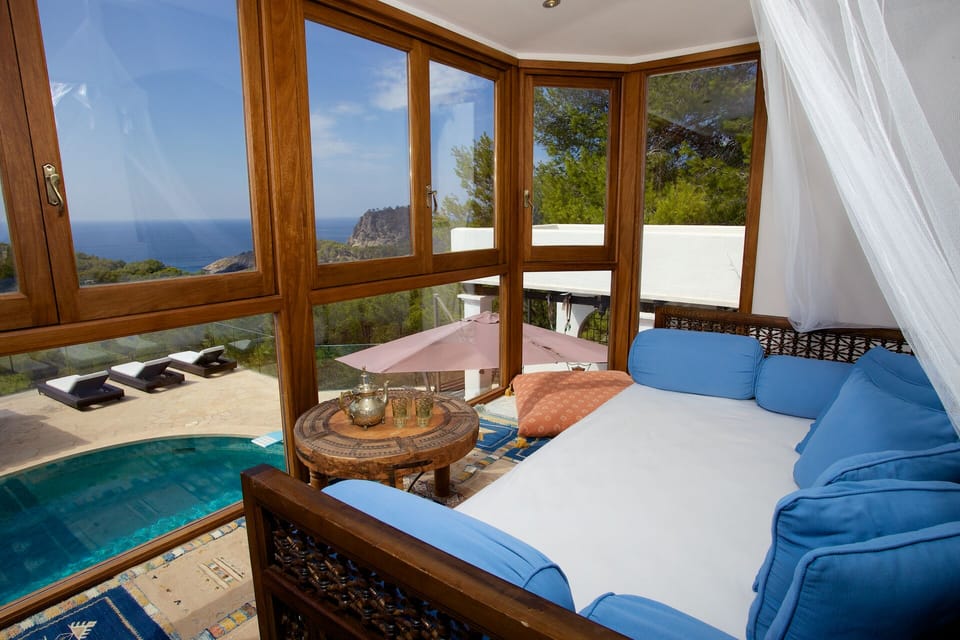 Moroccan daybed in the chill-out area
