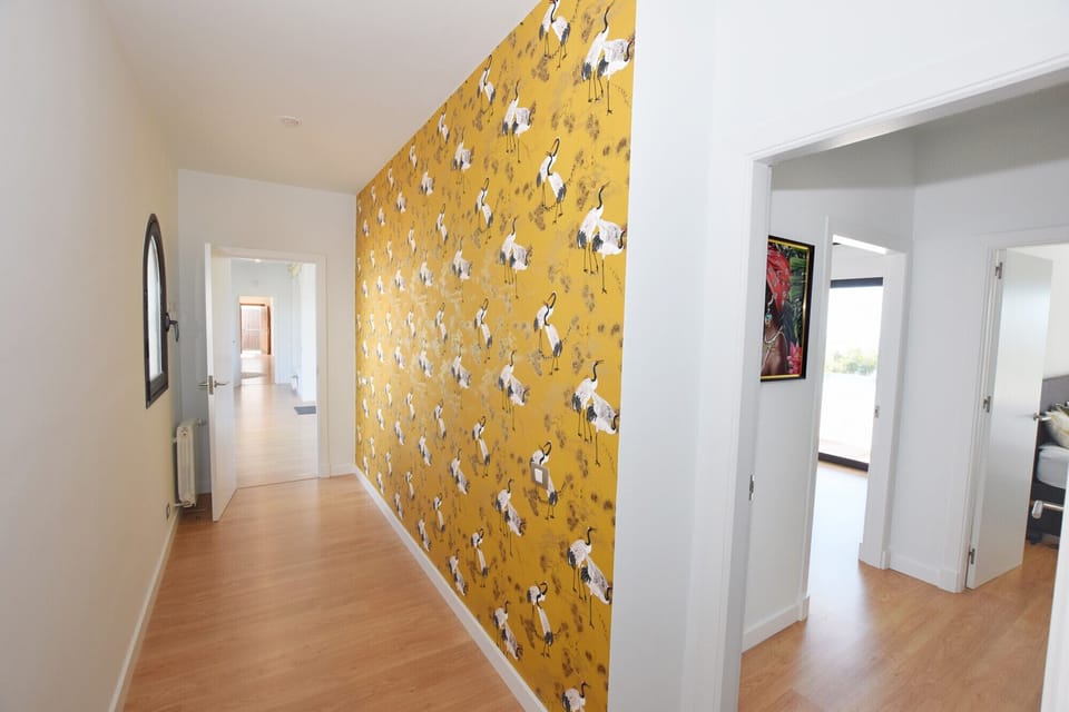Hallway to bedrooms