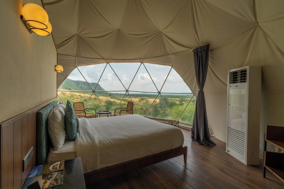 Luxury Double Room, 1 Double Bed, Smoking, Mountain View | Laptop workspace, iron/ironing board (on request), bed sheets