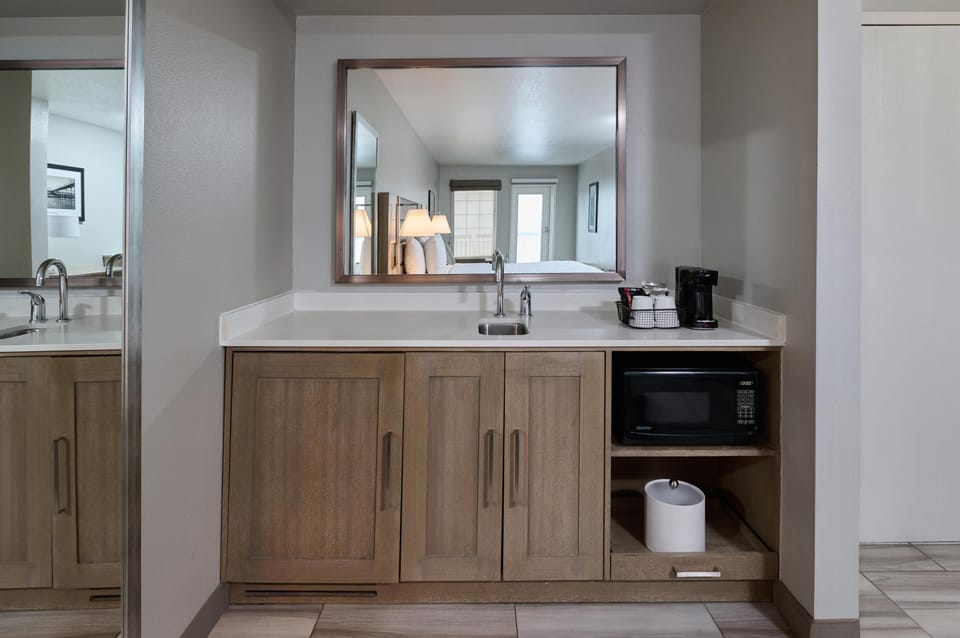 Minibar