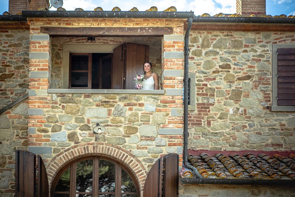 Fully enclosed loggia,safe and secure,suitable for children