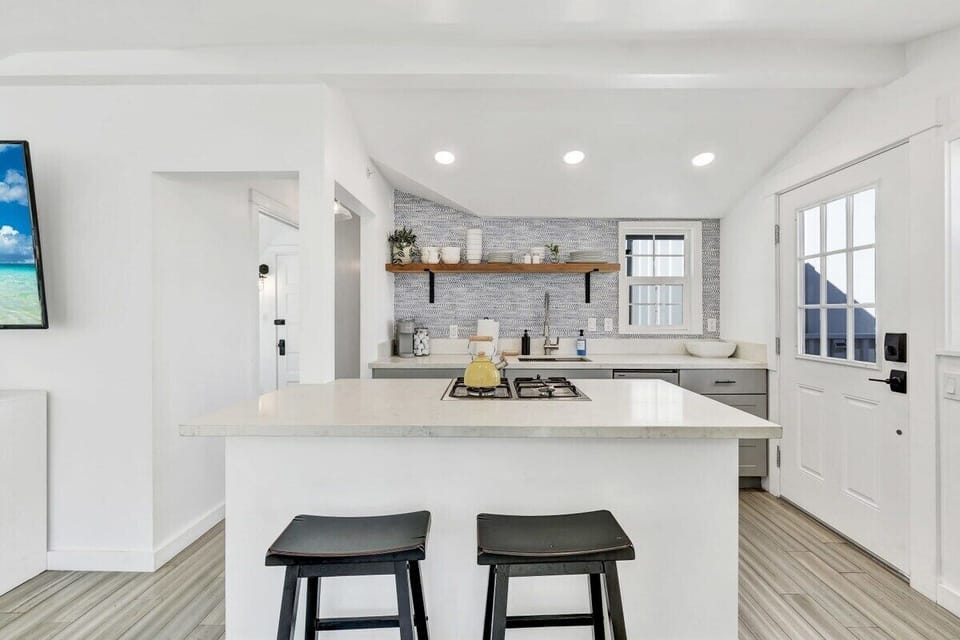 A-FRAME KITCHEN