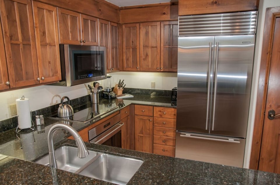 Kitchen equipped with high-end appliances