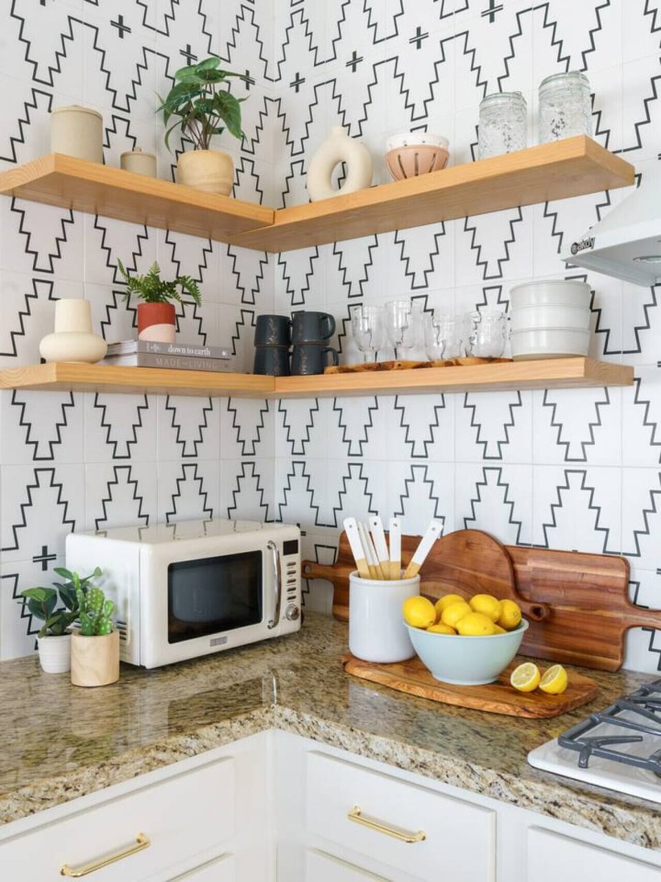 Vintage microwave and plenty of cooking utensils!