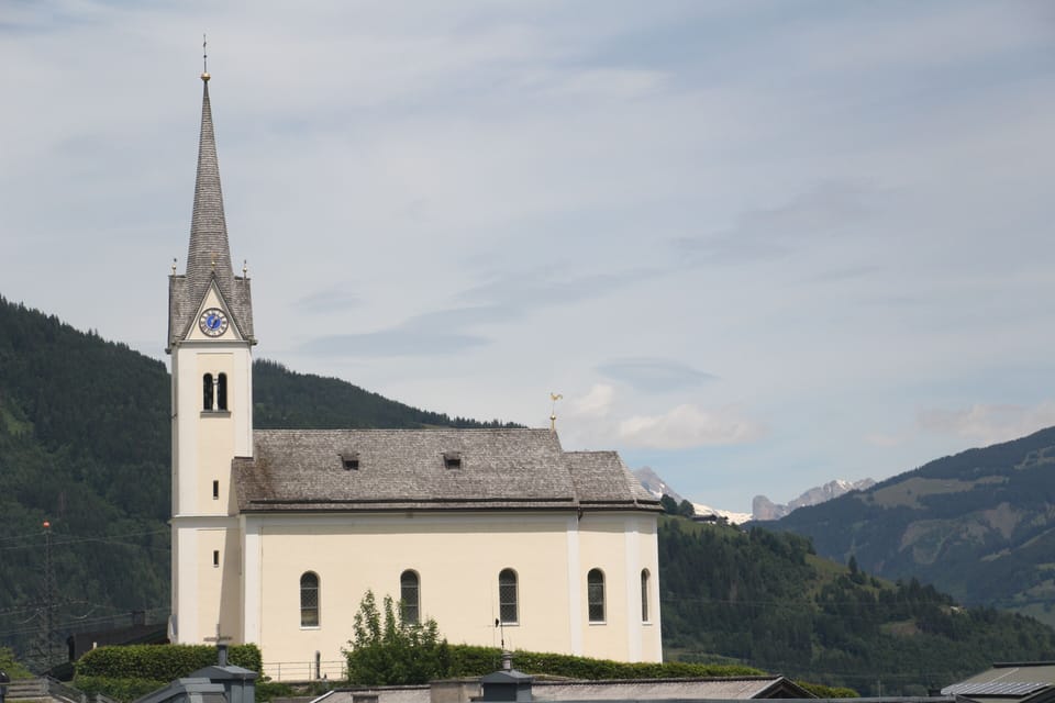 Kaprun - church