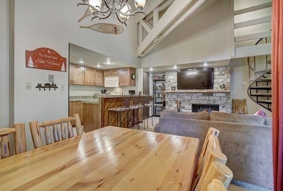 Condo, 2 Bedrooms | Private kitchen | Fridge, coffee/tea maker, toaster