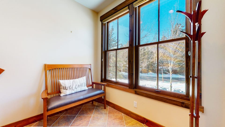 Condo, 3 Bedrooms | Interior