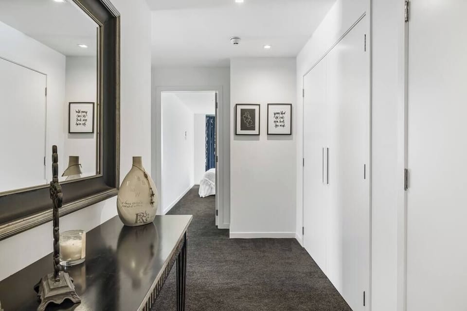 Spacious welcoming entry 