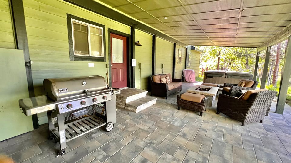 Outdoor grill