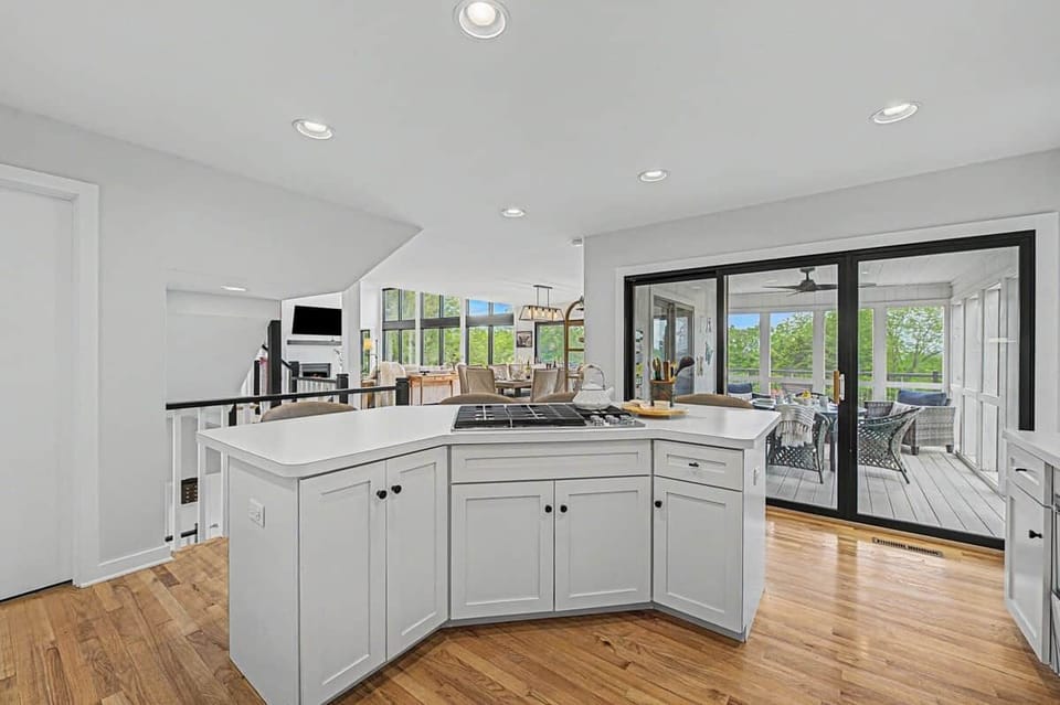 Kitchen 2