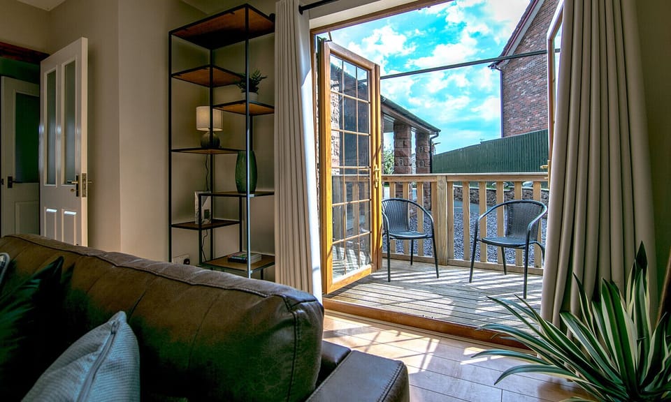 3 bedrooms, individually decorated, individually furnished, free WiFi