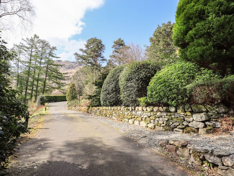 Cottage | Property grounds
