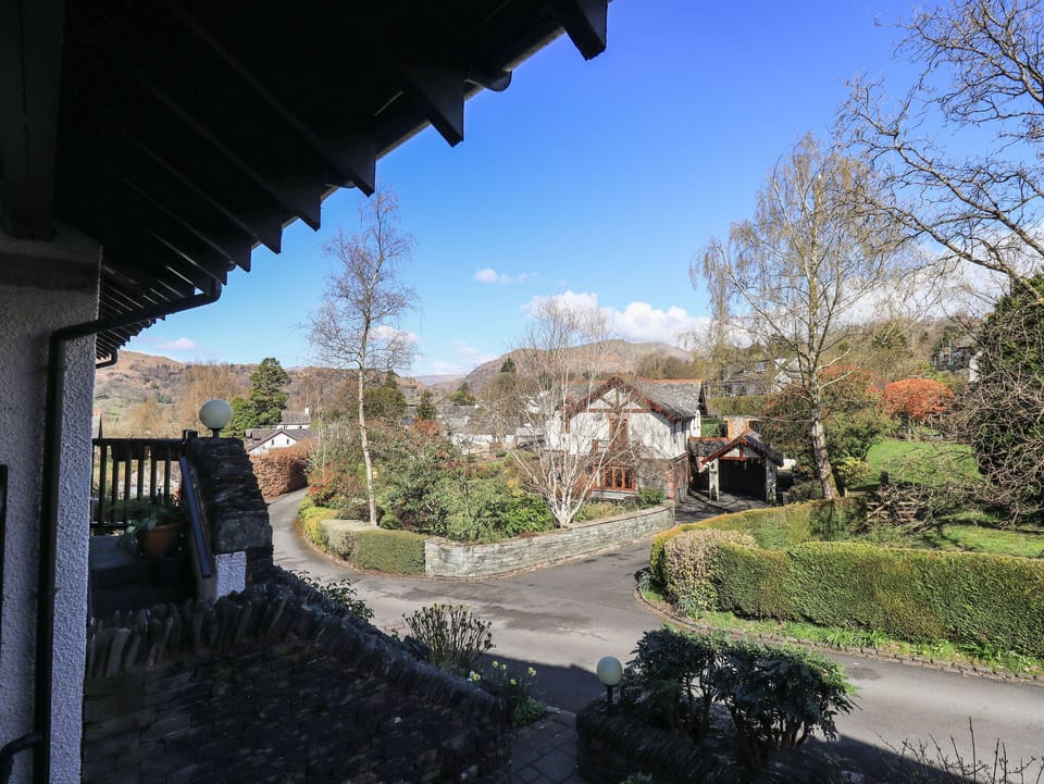 Cottage | Property grounds