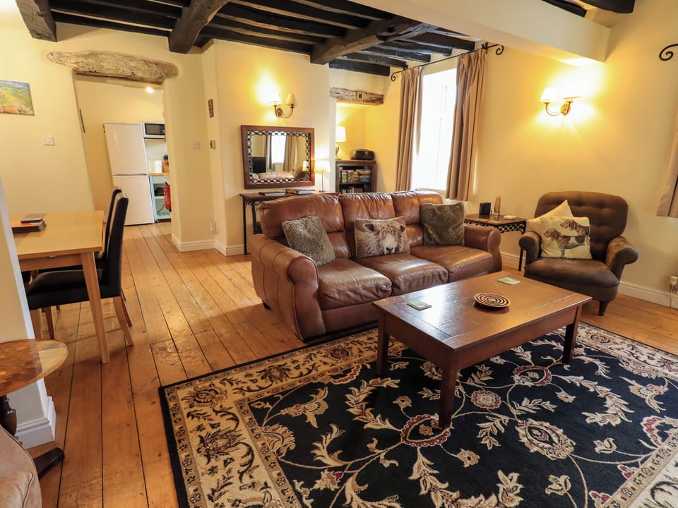 Cottage | Living area