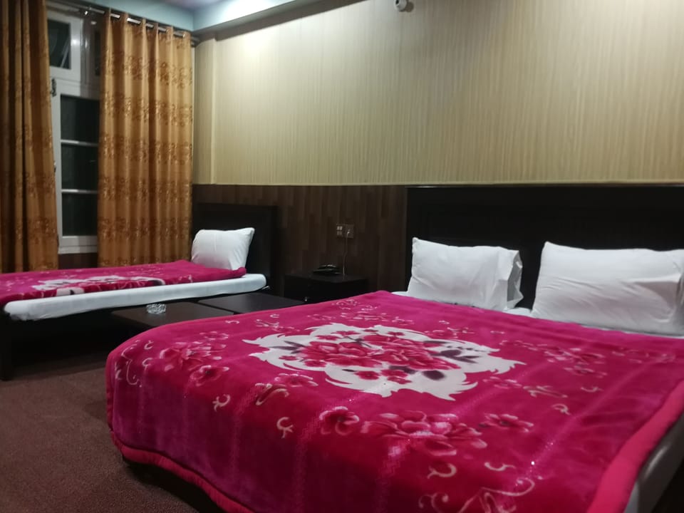Family Double Room | Iron/ironing board (on request), bed sheets