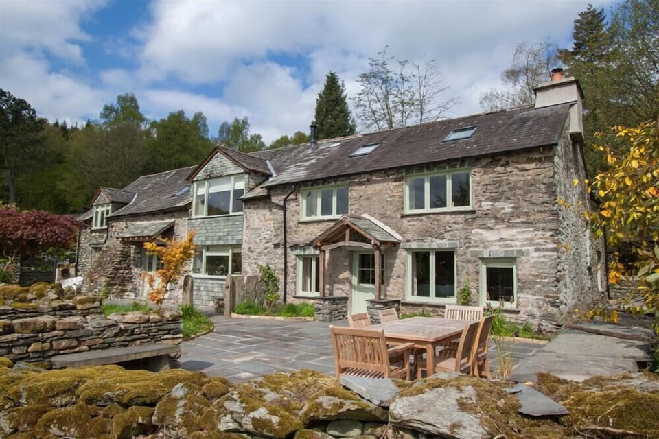 Cottage | Interior