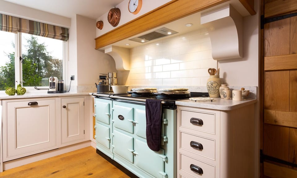 Cottage | Interior