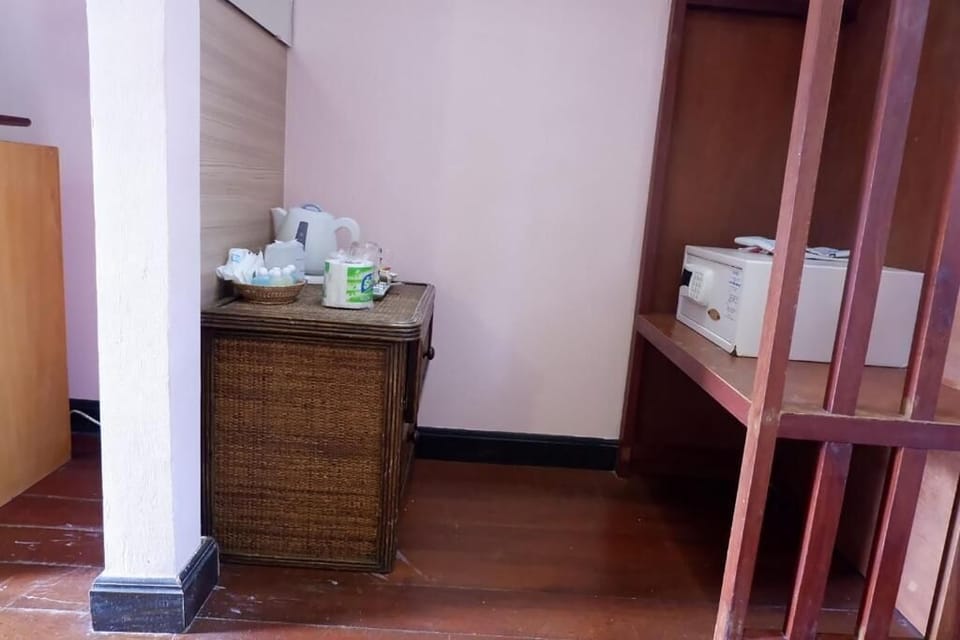 Bungalow Garden View | Free WiFi, bed sheets