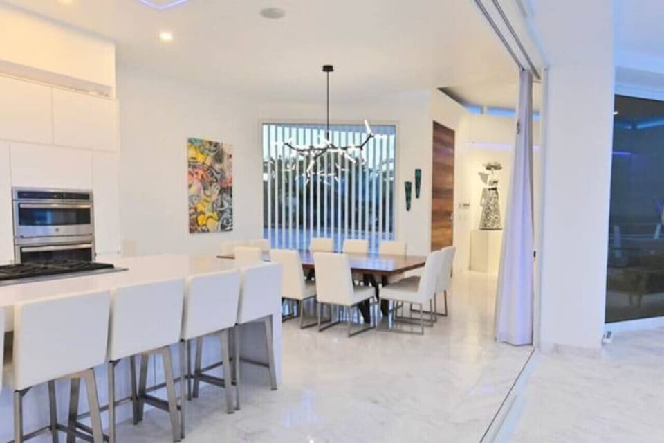 Beautiful large Kitchen