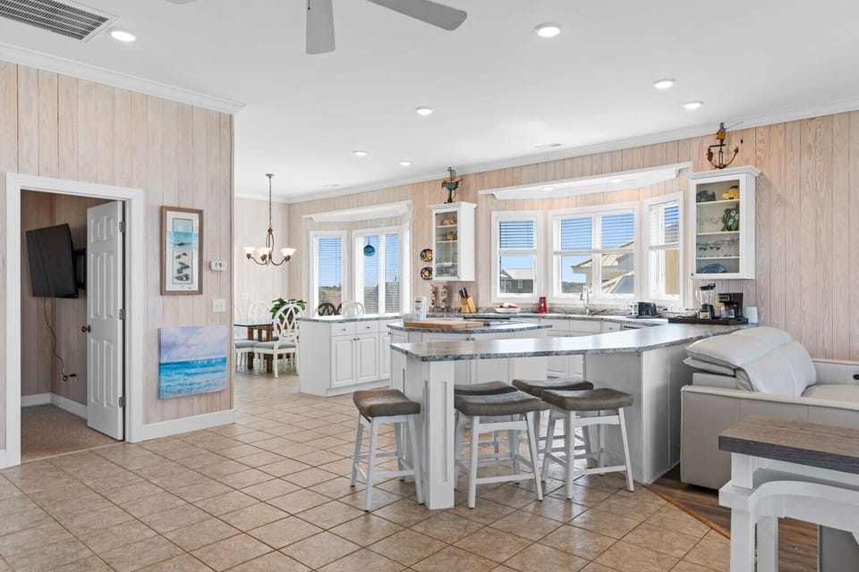 Kitchen
MB 6-19-25