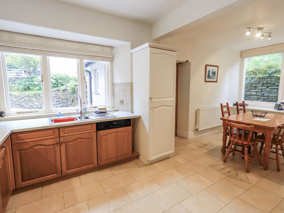 Cottage | Interior