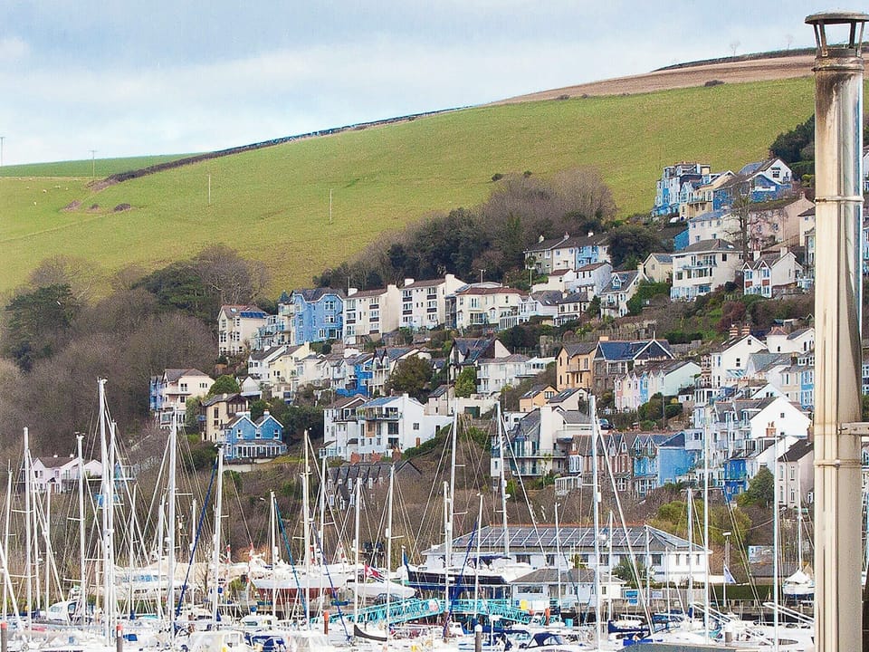 Uniterrupted river view | Lower Street 10, Dartmouth