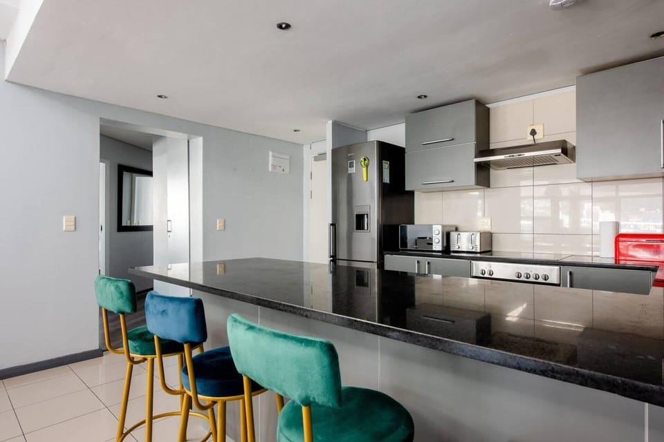Apartment | Private kitchen | Fridge, microwave, oven, stovetop