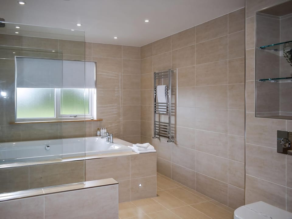 Bathroom | Ryka Lodge, All Outer Hebrides