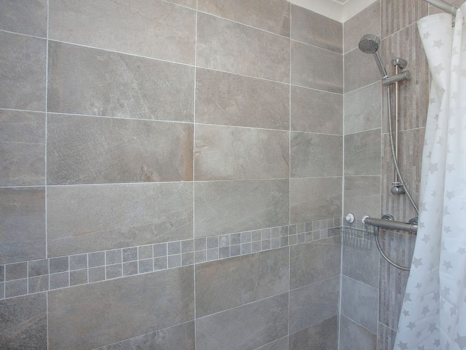 Shower room | Bethany, Brixham