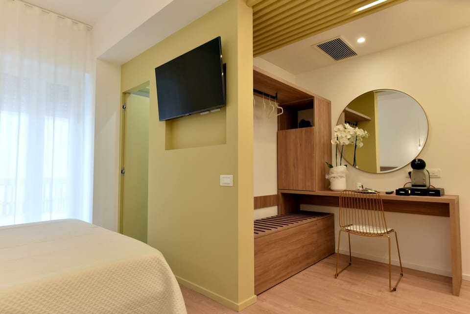 Superior Triple Room, 1 Queen Bed with Sofa bed, Non Smoking | Frette Italian sheets, premium bedding, down comforters