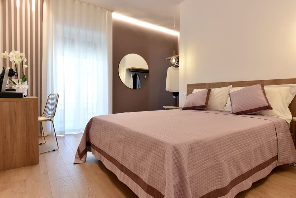 Frette Italian sheets, premium bedding, down comforters