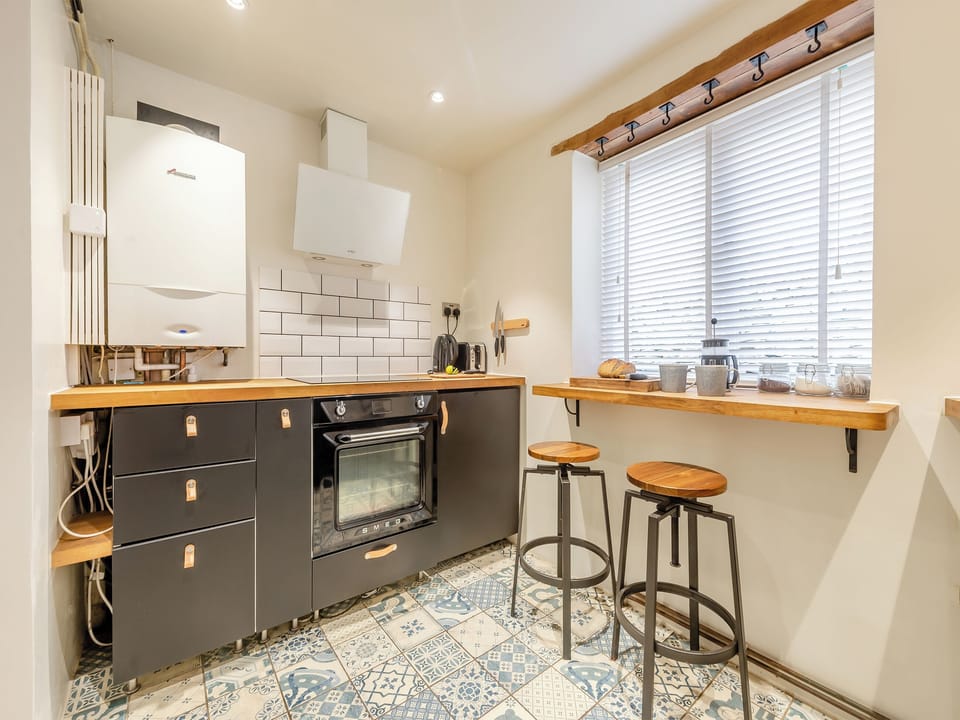 Kitchen | Patience Cottage, Milton-Under-Wychwood