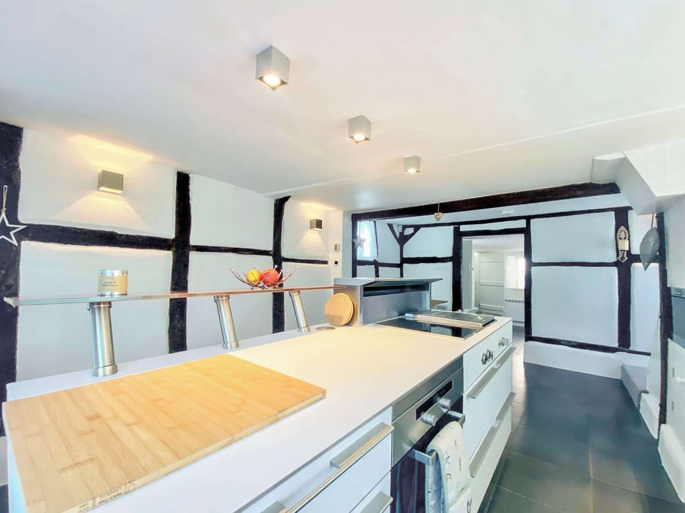 Kitchen | Mortimer Cottage, Wootton Rivers, near Marlborough