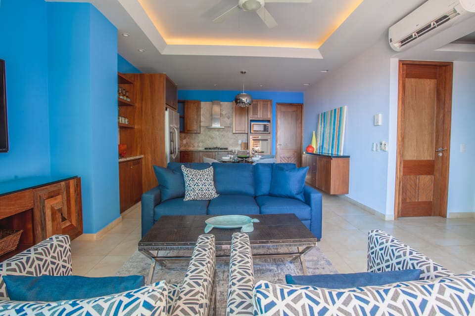 Condo - Image 7
