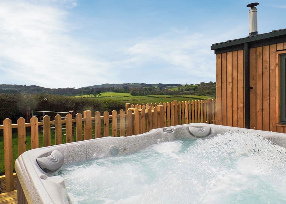 Whirlpool, House