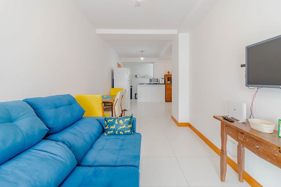 Basic Apartment | Living area | 32-inch TV with digital channels