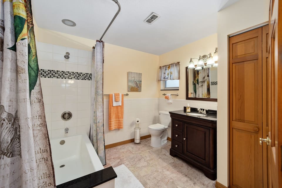 Master Bath 